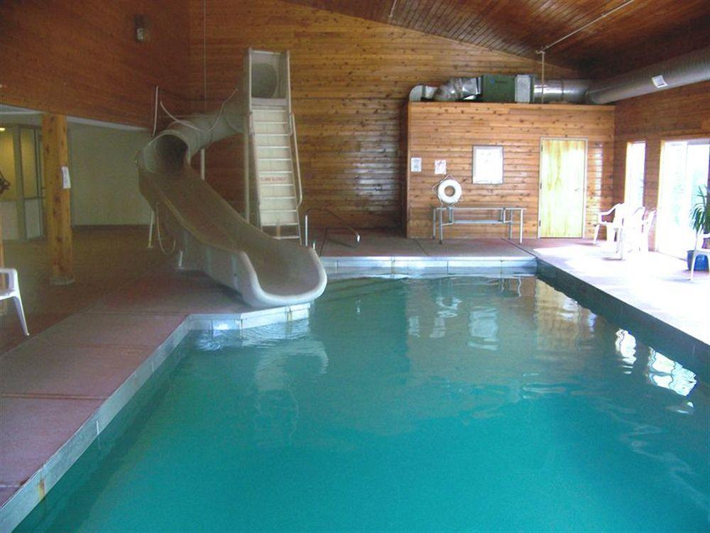 Отель Baymont By Wyndham Essex Burlington Area Экстерьер фото